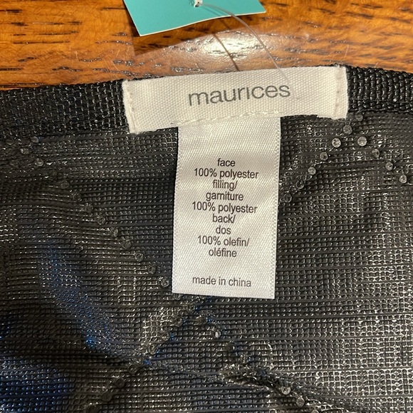 Maurice’s stadium blanket. New! Opened just for photos. Roughly 59”x49” (5x4ish) - Picture 2 of 3